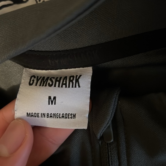 Gym shark shirt - Picture 3 of 3
